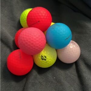 9x colored golf balls